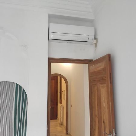 Ferienwohnung Entre La Estacion Y El Ayuntamiento Valencia Exterior foto